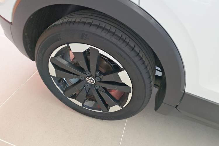 Used Volkswagen Tacqua 2021 1.5L Automatic Yue Zhi Lian Edition Right Rear Wheel Hub