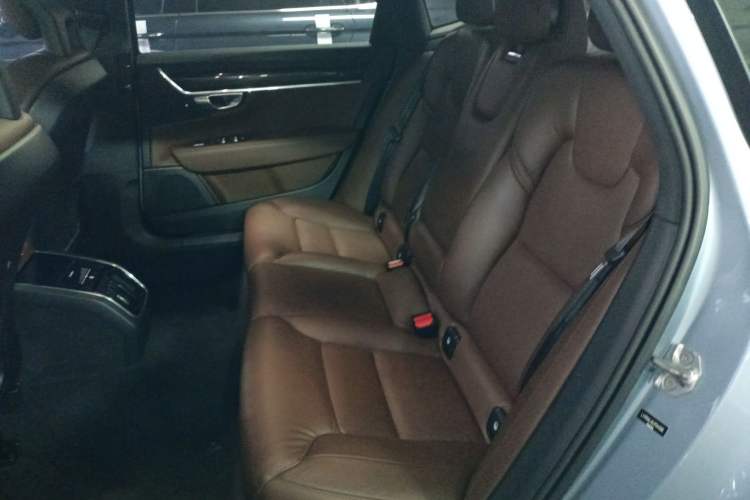 Used Volvo S90 2018 T4 Zhiyuan Edition