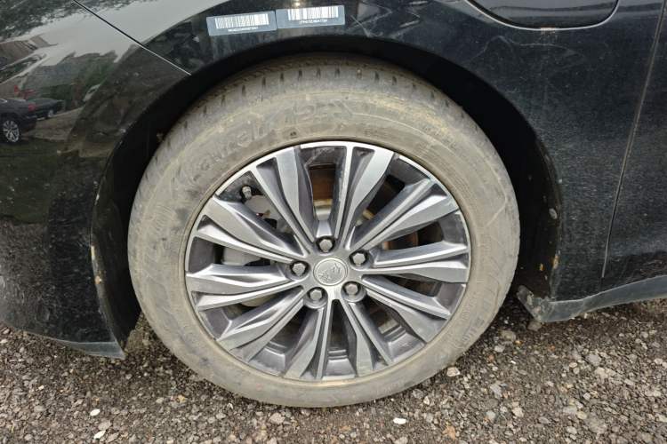 Used Hongqi E-QM5 2022 431 km Charge & Enjoy Edition