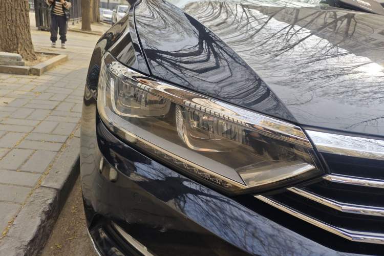 Used Volkswagen Magotan 2017 330TSI DSG Luxury Model
