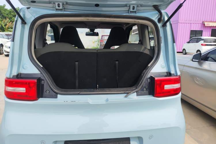 Used Wuling Hongguang MINIEV 2021 Macaron Fashion Model Lithium Iron Phosphate