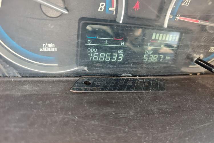 Used Baojun 730 2014 1.5L manual Comfort ESP version 7 seats