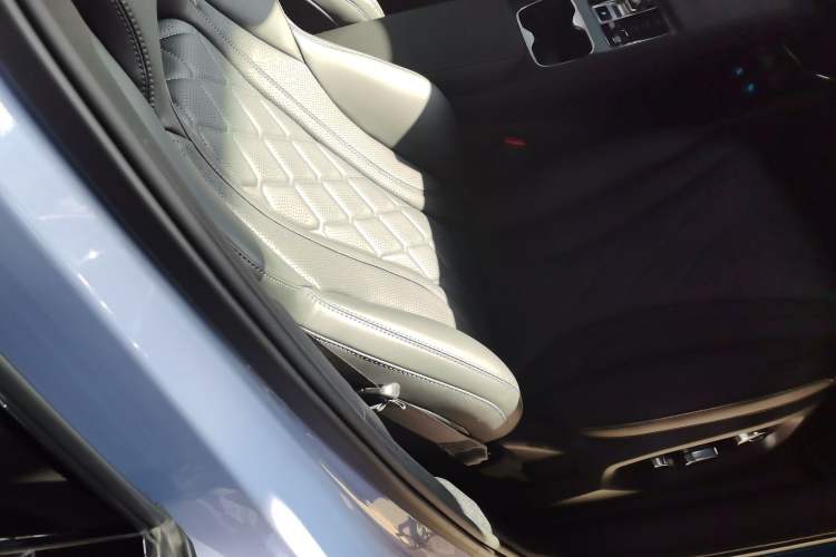 Used BYD Sealion 07 EV 2025 610 Intelligent Driving Edition Right Front Seat