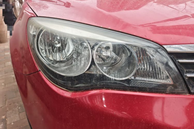 Used Roewe 350 2013 350C 1.5L Automatic Xunyue Edition
