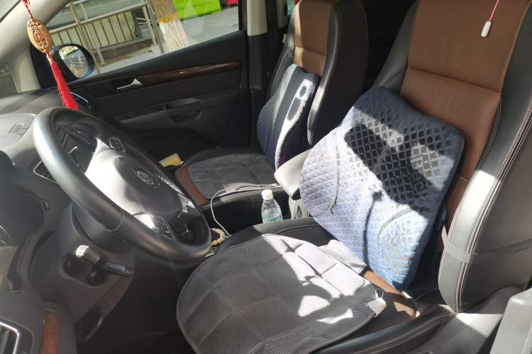 Used Volkswagen Sharan 2013 1.8TSI Comfort Model Euro IV
