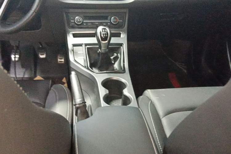 Used Geely Auto Vision S1 2018 1.5L Manual FENGXING Model
