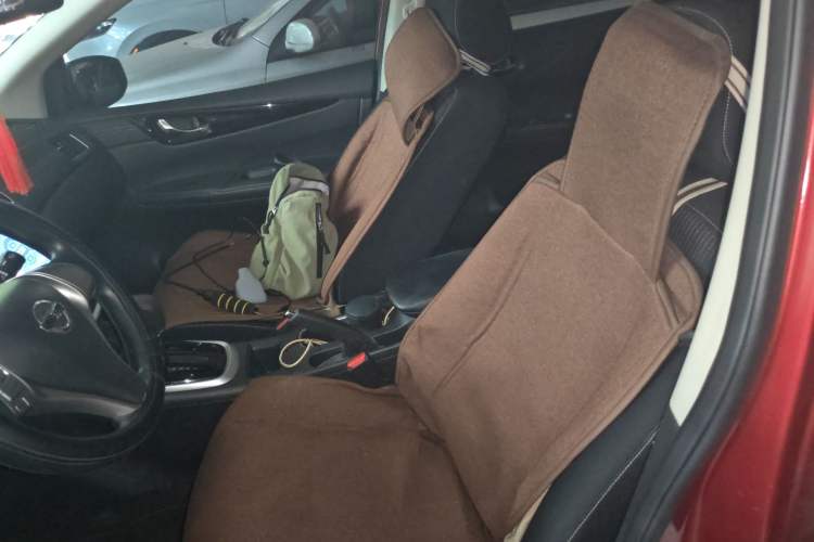 Used Nissan Tiida 2016 1.6L CVT Cool Dynamic Edition Left Front Seat