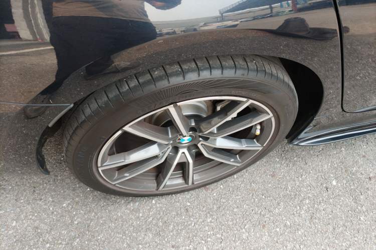 Used BMW 3 Series 2020 325Li M Sport Package Exterior 5