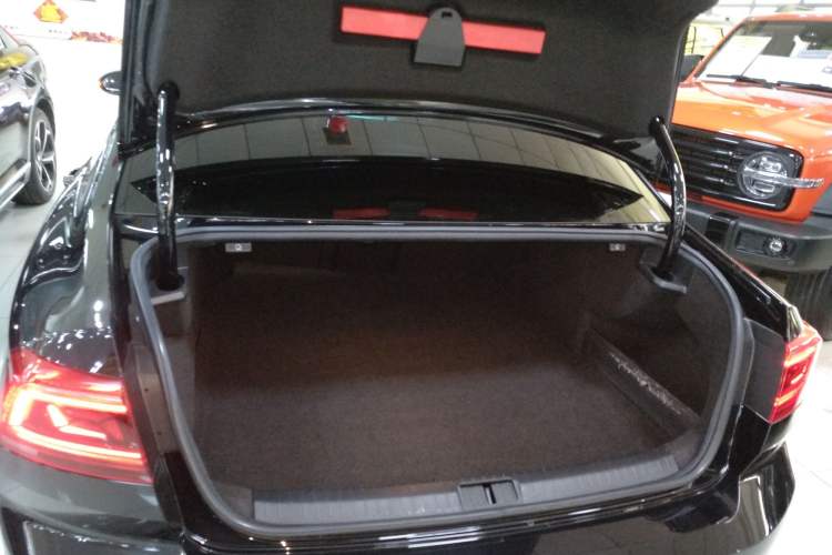 Used Volkswagen Magotan GTE Plug-in Hybrid 2022 GTE Prestige Model