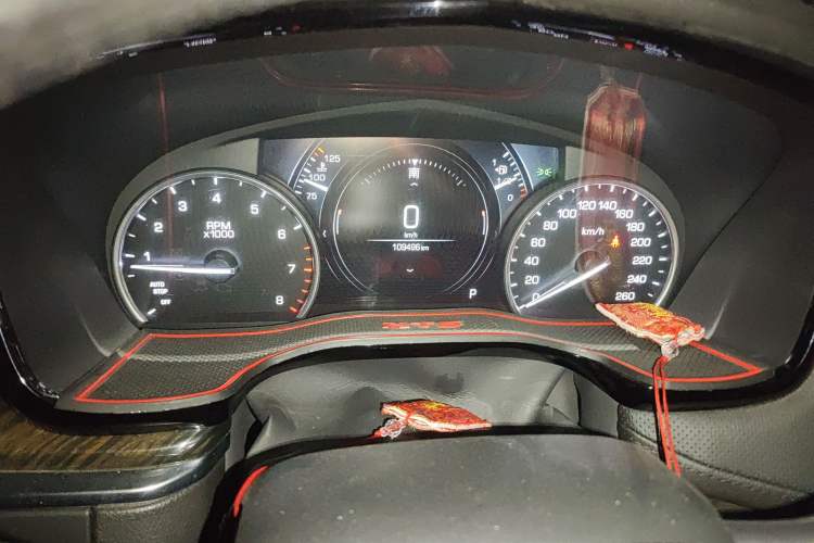 Used Cadillac XT5 2018 25T Luxury Model