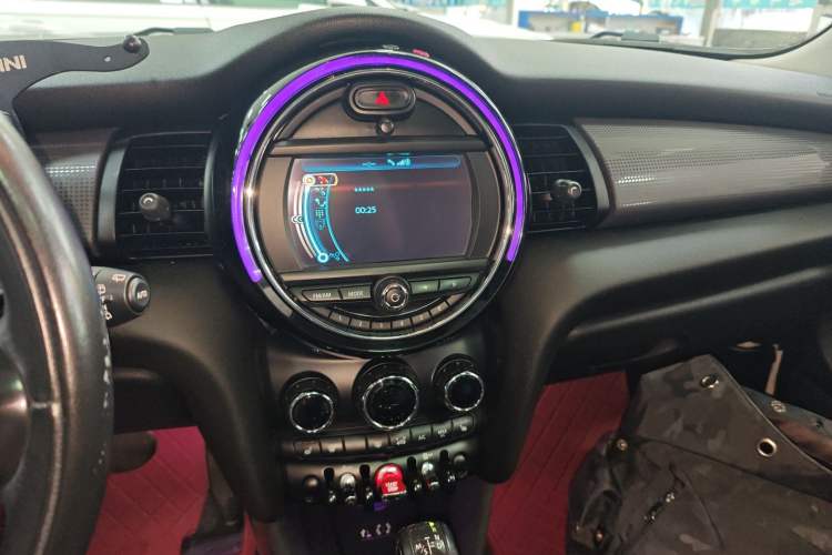 Used MINI 2014 1.5T COOPER Excitement Audio And AC Panel