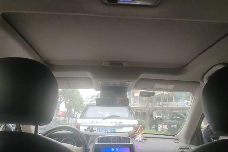 Used Nissan Sylphy 2016 Classic 1.6XL Manual Luxury Edition Headliner