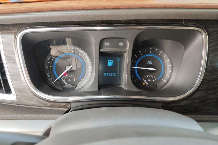 Used Buick GL8 2013 2.4L LT Luxury Business Executive Edition