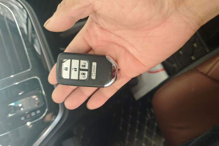 Used Honda Elysion 2019 2.0L Hybrid Comfort Edition
