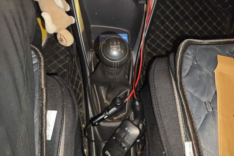 Used Toyota YARiS L Zhi Xuan 2014 1.3E Manual Charm Edition
