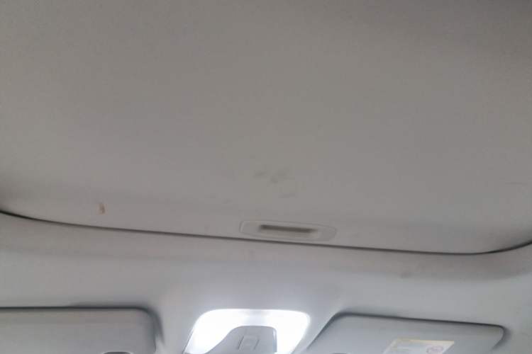 Used GAC Trumpchi GS4 2017 235T G-DCT Two-Wheel Drive Elite Edition
