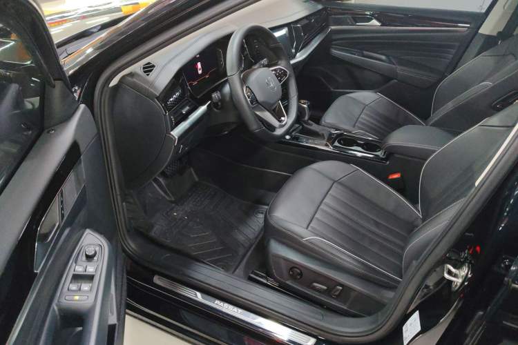 Used Volkswagen Passat 2023 330TSI Elite Edition
