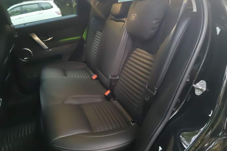 Used Land Rover Discovery Sport 2025 249 PS Performance Tech Edition