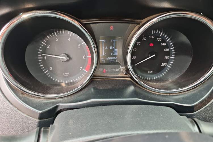 Used HYOSOW S3 2014 1.5L Comfort Version China IV Emission Standard
