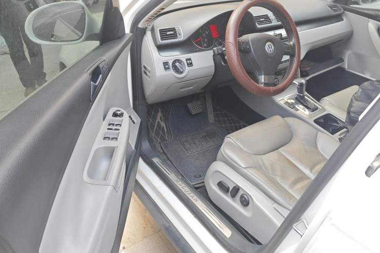 Used Volkswagen Magotan 2011 1.4 TSI Elite Edition
