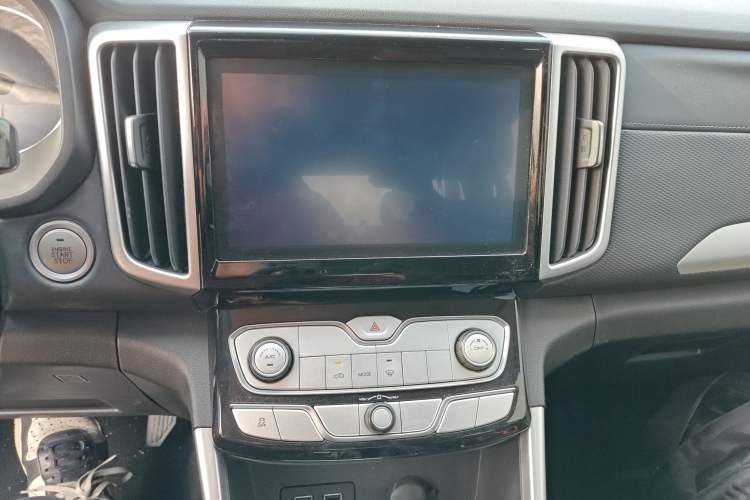 Used Great Wall Poer 2021 2.0T Commercial Version Automatic Diesel 4x4 Elite Long-Box GW4D20M