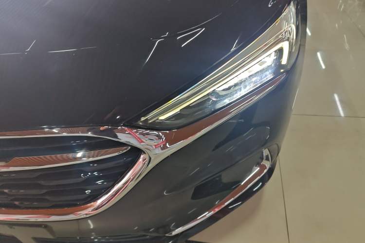 Used Buick LaCrosse 2021 652T Luxury Model
