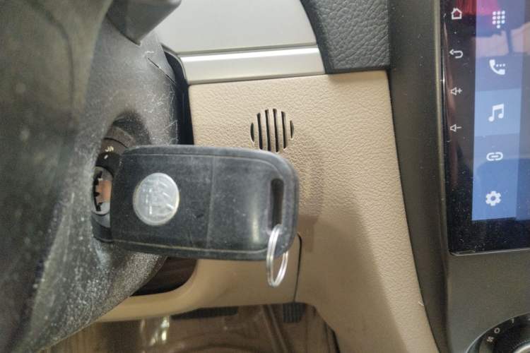 Used Buick Excelle 2013 1.5L Automatic Classic Model
