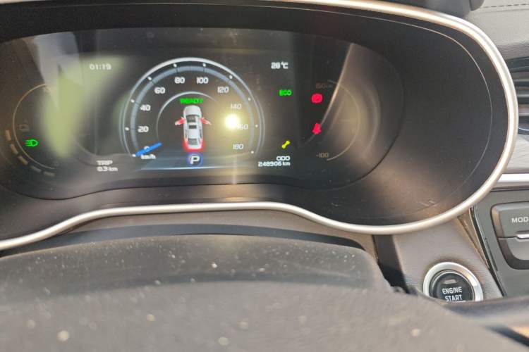 Used Geely Auto Emgrand New Energy 2018 EV450 Ambition Model Odometer Close Up