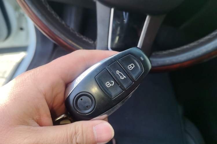 Used Volkswagen Touareg 2014 3.0 TSI New Edition