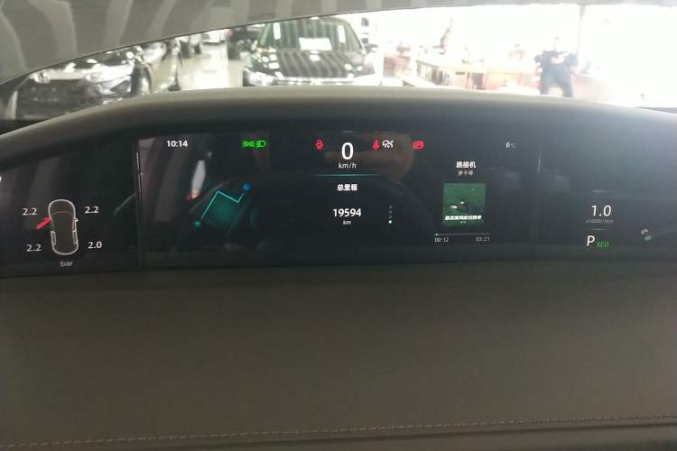 Used CHANGAN UNI-K 2023 2.0T Two-Wheel Drive YueShang Trim