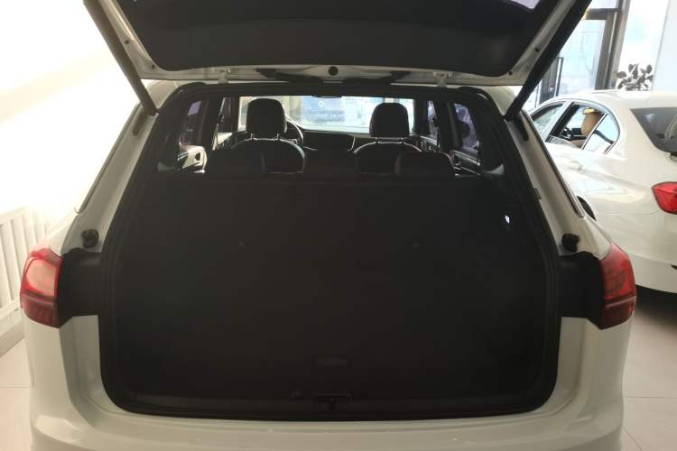 Used Volkswagen Tayron 2022 380TSI Four-Wheel Drive R-Line Connected Version
