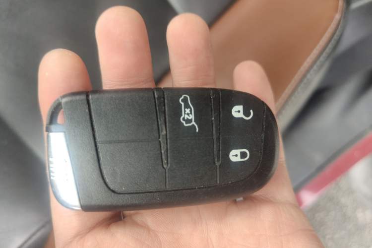 Used Fiat Viaggio 2015 1.4T Automatic Jingxiang Edition
