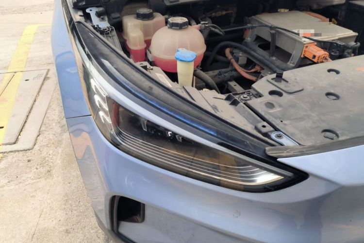 Used Geometry C 2021 C400 Cubic Edition Right Front Headlight