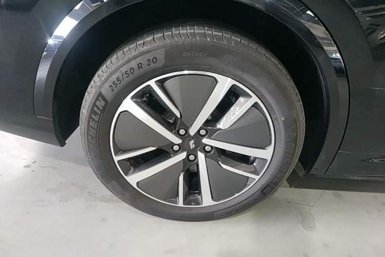 Used Li Auto L8 2024 Max
