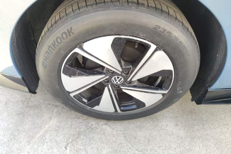 Used Volkswagen ID.7 VIZZION 2024 AIR model
