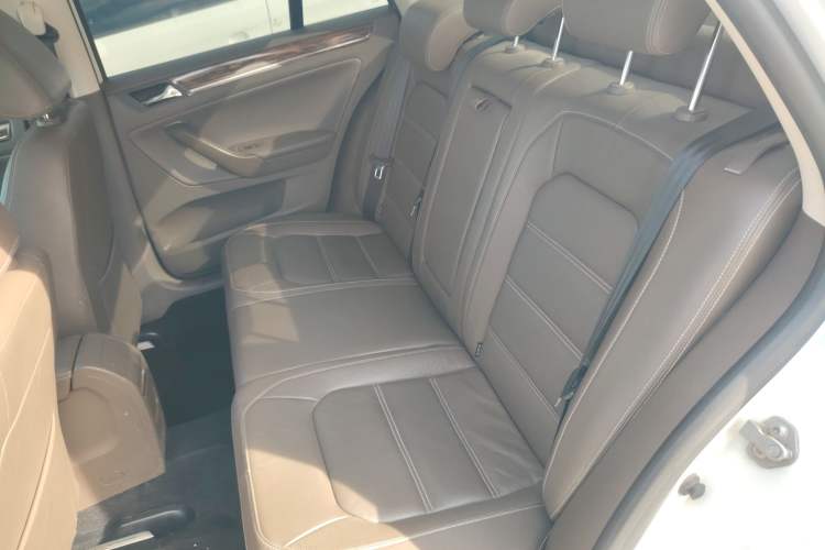 Used Volkswagen Bora 2014 1.6L Automatic Luxury Model