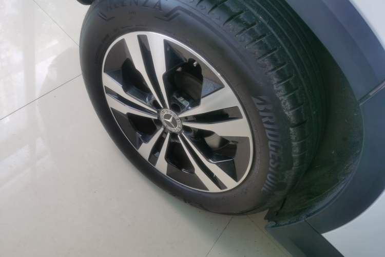 Used Mercedes-Benz GLA 2022 GLA 220 Right Rear Wheel Hub
