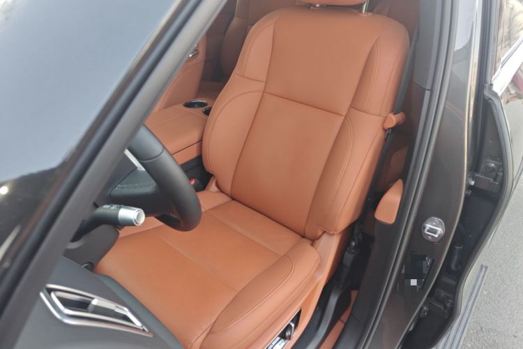 Used Li Auto L8 2025 Max Smart Refresh Edition