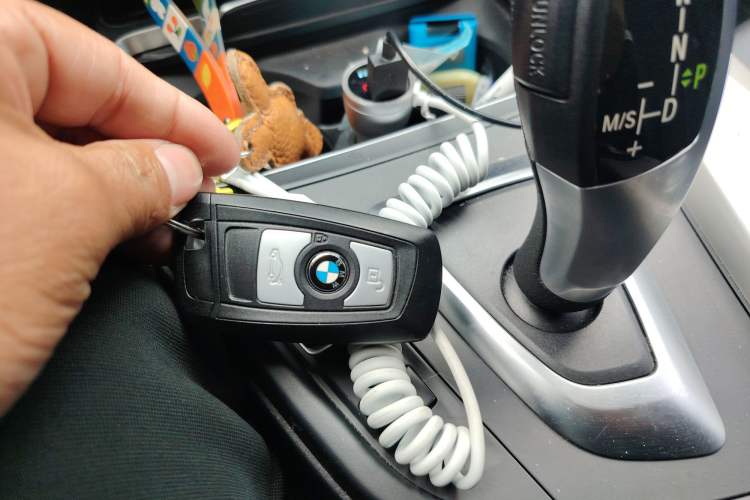 Used BMW 3 Series 2016 320i Fashion Model
