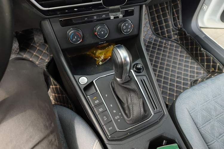 Used Volkswagen Lavida 2023 280TSI DSG Full-Comfort Edition
