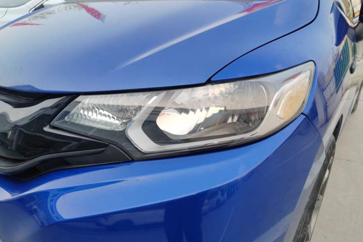 Used Honda Fit 2016 1.5L LXS CVT Comfort Sunroof Version Left Front Headlight