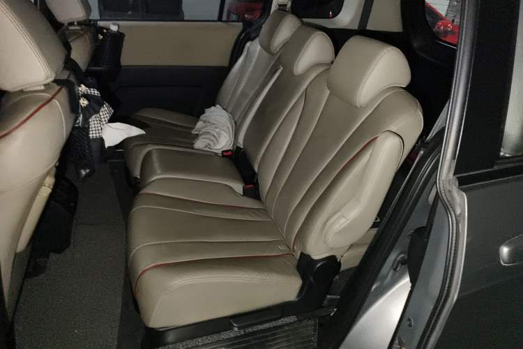 Used Mazda 5 2011 2.0L Automatic Comfort Edition Left Rear Seat