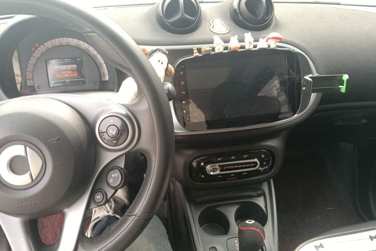 Used smart forfour 2016 1.0L 52 kW Passion Edition
