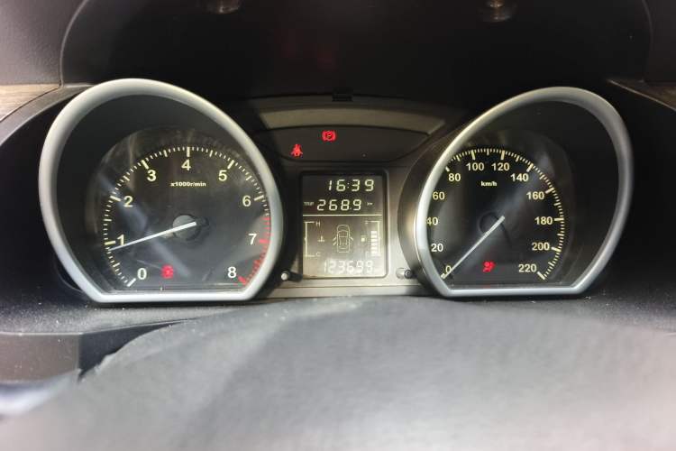 Used Zotye T600 2014 1.5T Manual Luxury Model Instrument Cluster