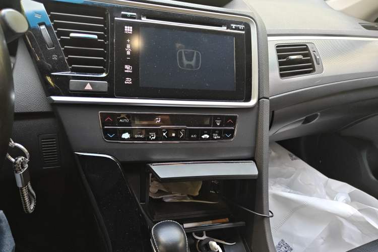 Used Honda Spirior 2015 2.4L Luxury Edition
