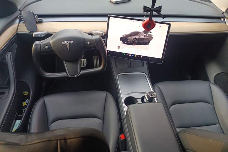 Used Tesla Model Y 2021 Performance High-Performance All-Wheel-Drive Version
