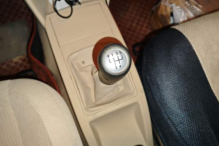 Used Volkswagen Polo 2009 Jingqu 1.4L Manual Elegant Edition
