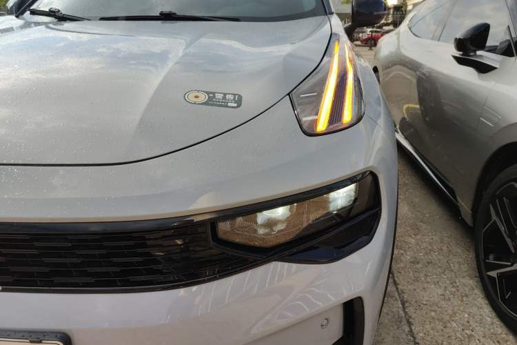 Used Lynk & Co 01 EM-P 2023 1.5TD EM-P Dawn Edition