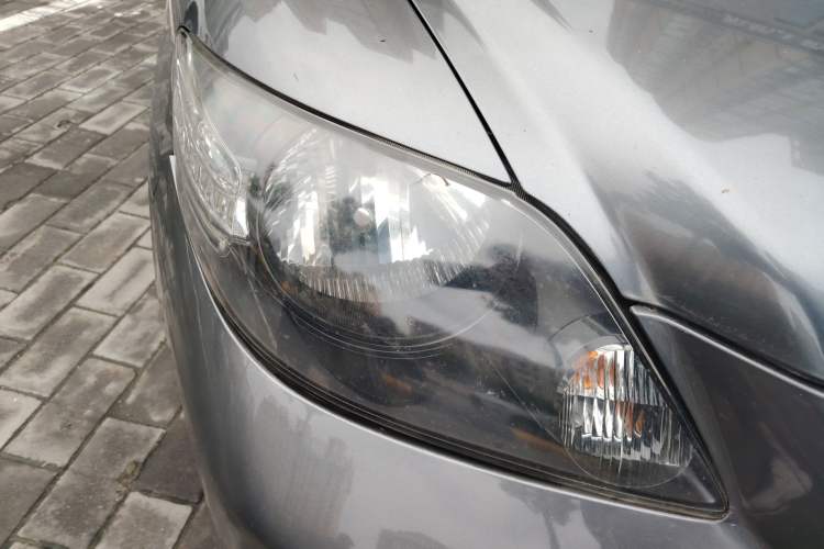 Used Everus S1 2011 1.3L Manual Comfort Edition