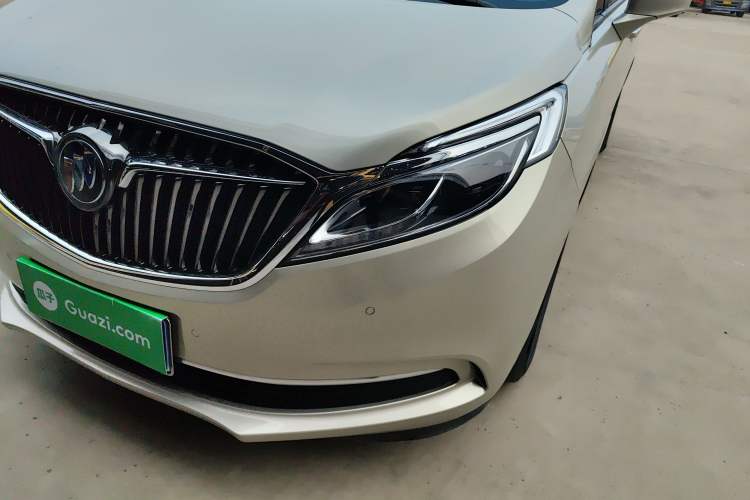 Used Buick GL8 2017 ES 28T Flagship Model China V Standard